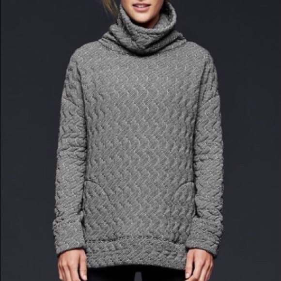 gap quilted pullover